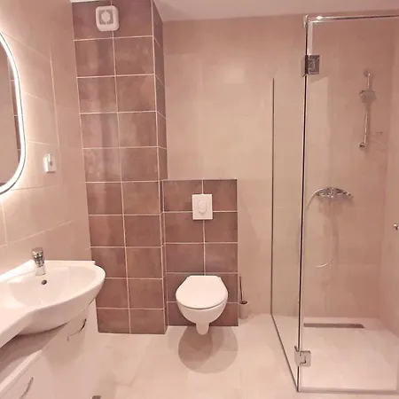 Premium Bw River View Apartment *